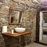 Wine Cellar 3*