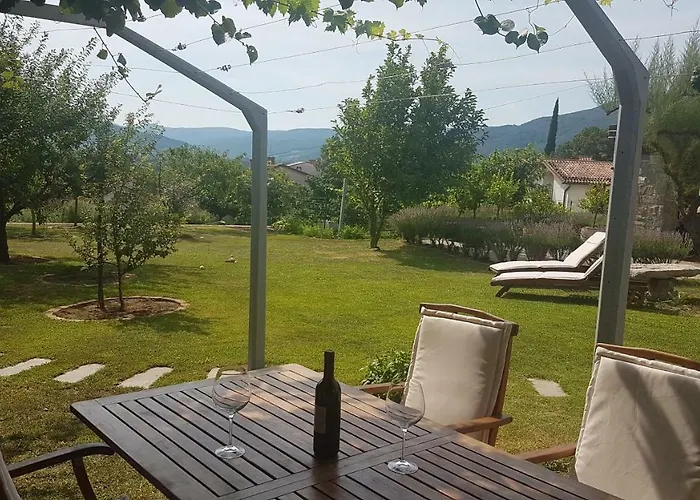 Wine Cellar 3* Vipava